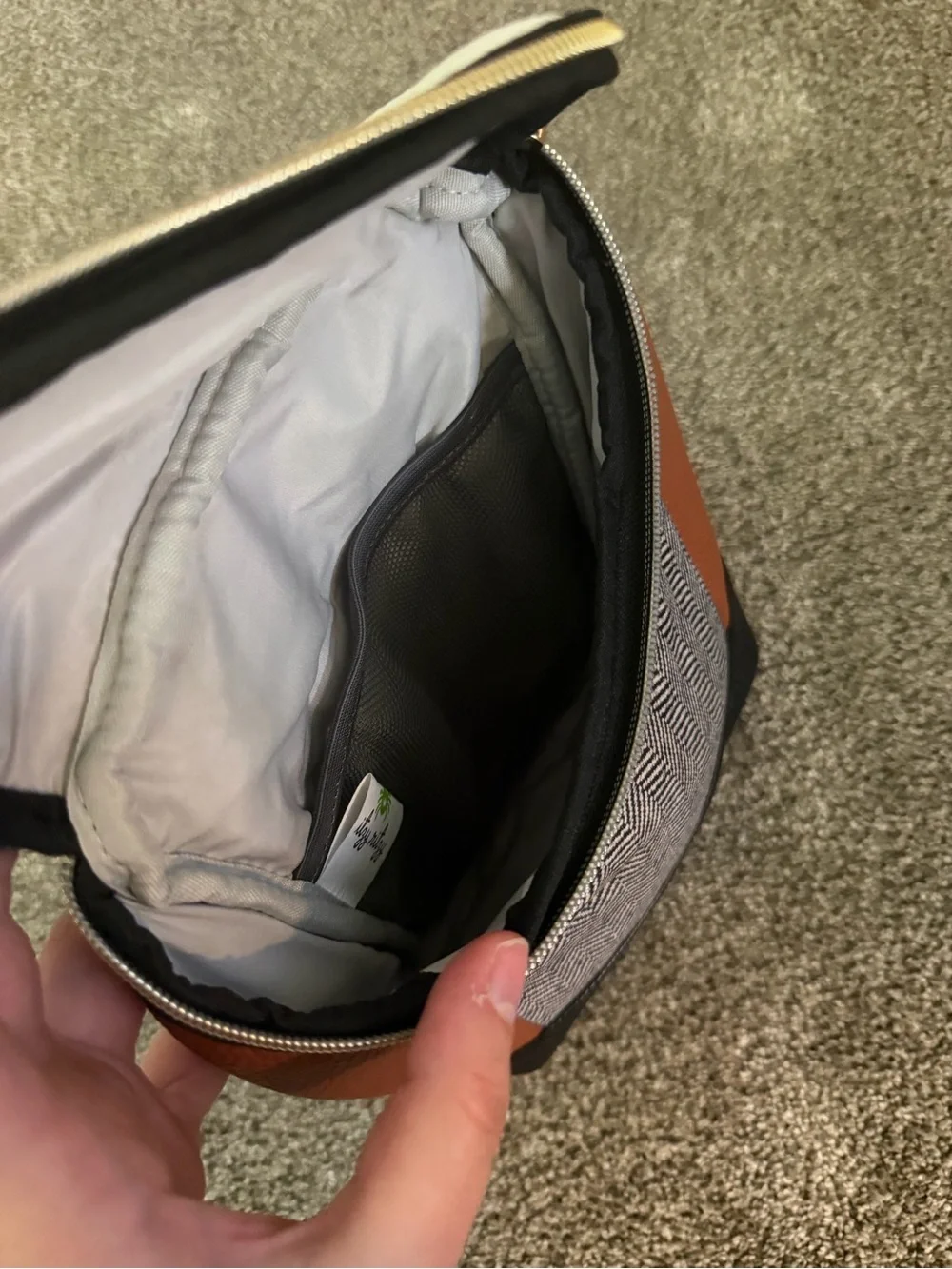 Itzy Ritzy White, Brown & Black Mixed-Material Cooler bag